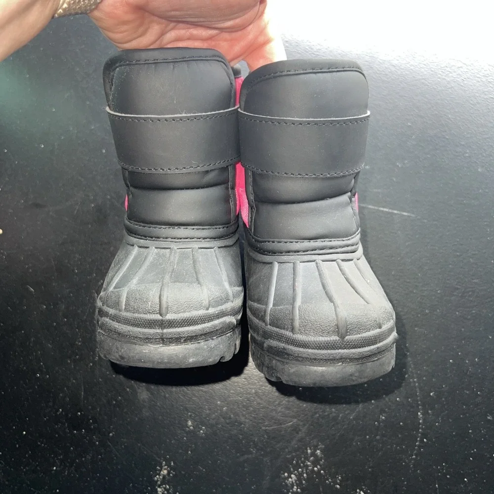 Mountain Creek Kids Winter insulated snow Boots US 6M Girls Baby Black/ Pink